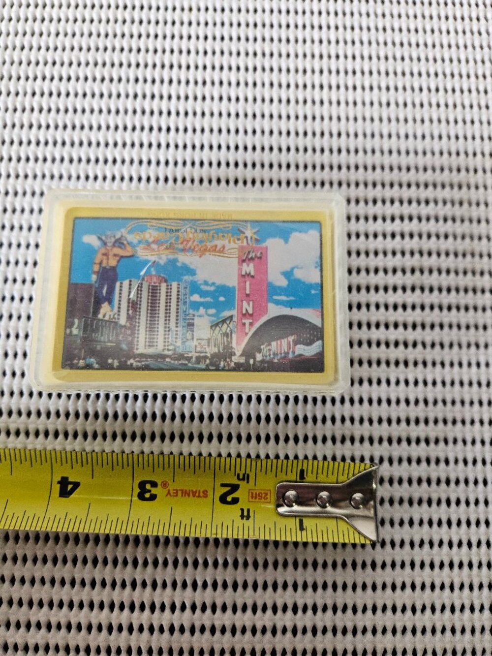 Vintage Las Vegas Playing Cards , 1970's the Mint.  G12